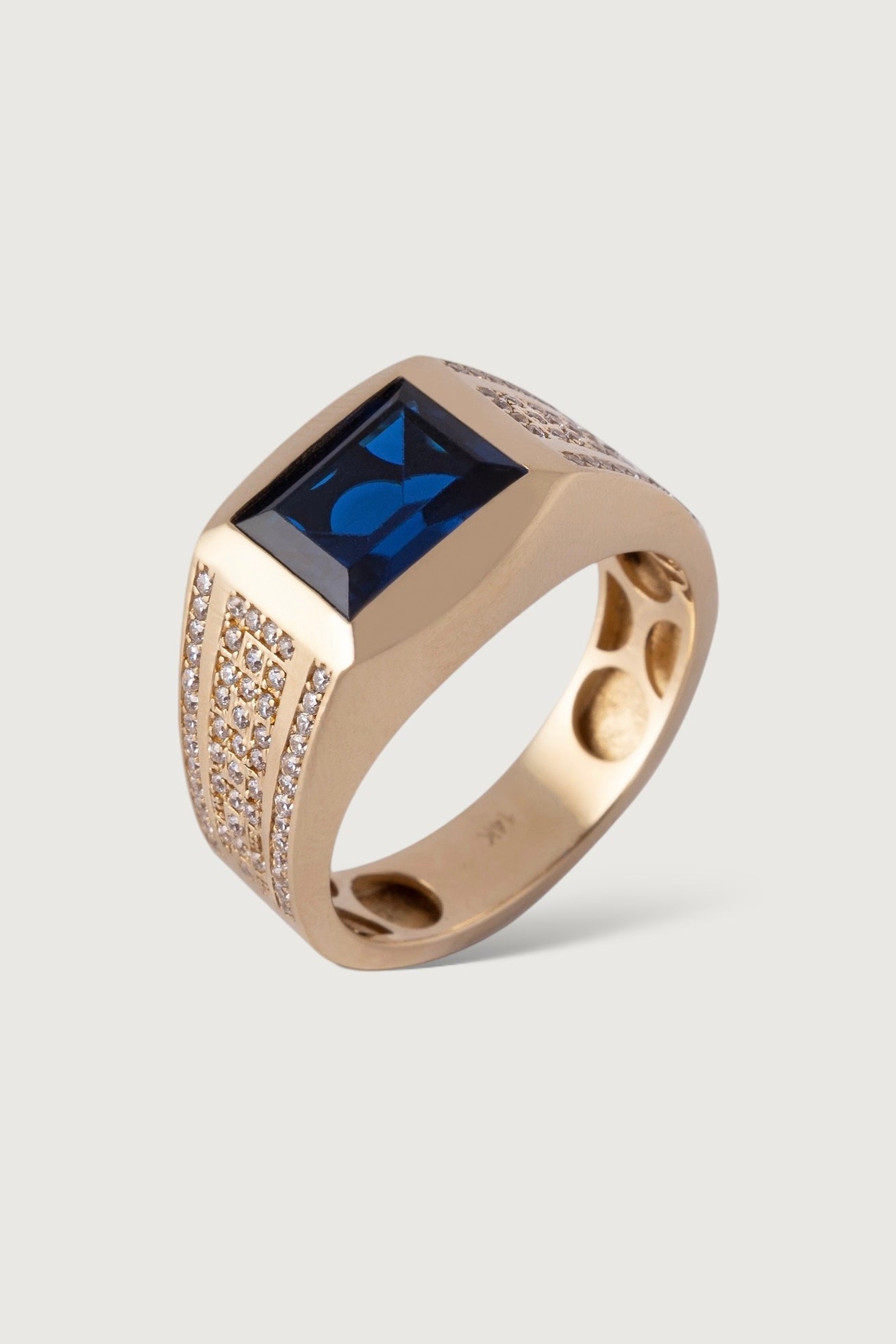 BLUE ROYALE RING