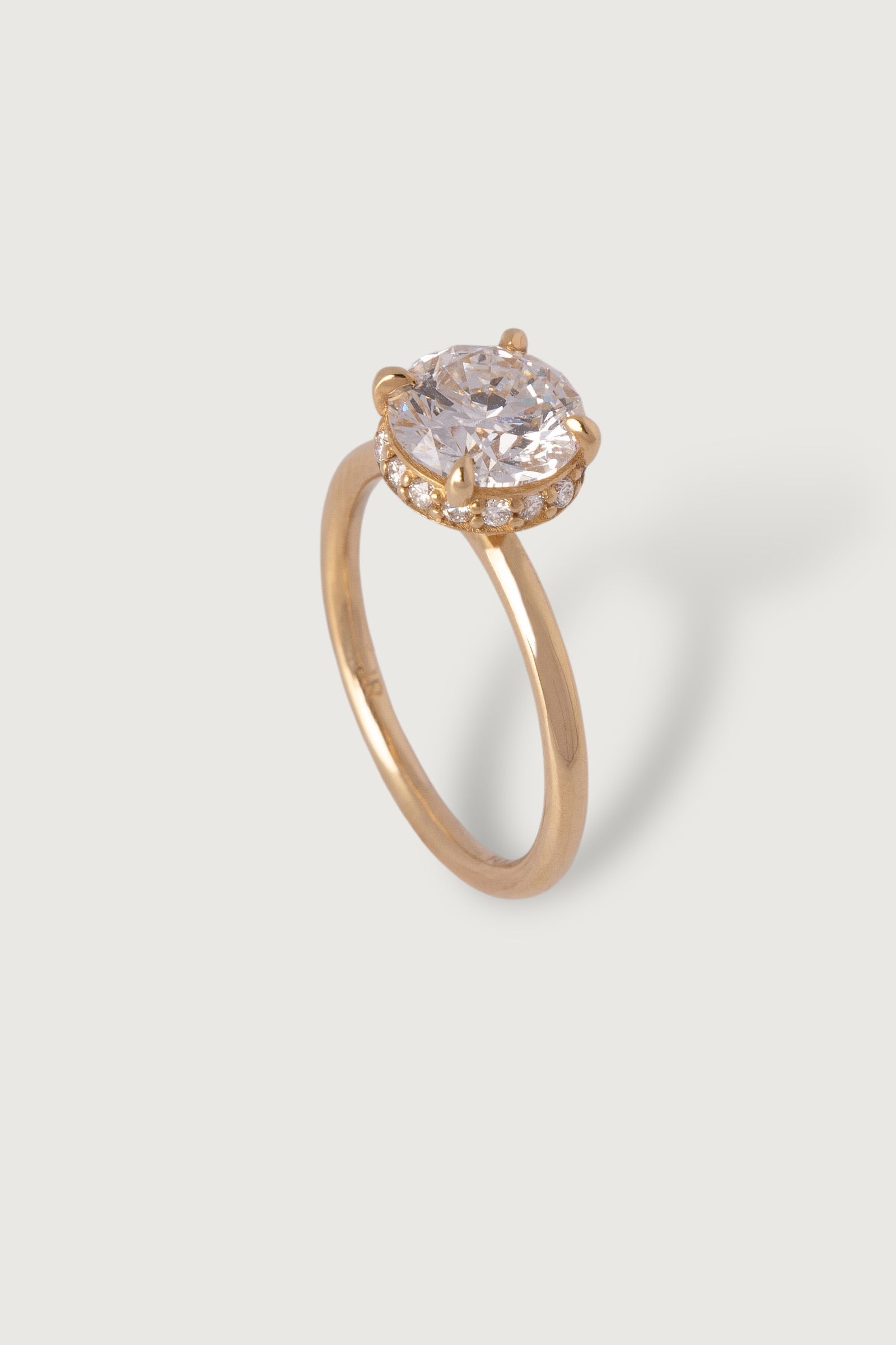 HALO LUXE RING