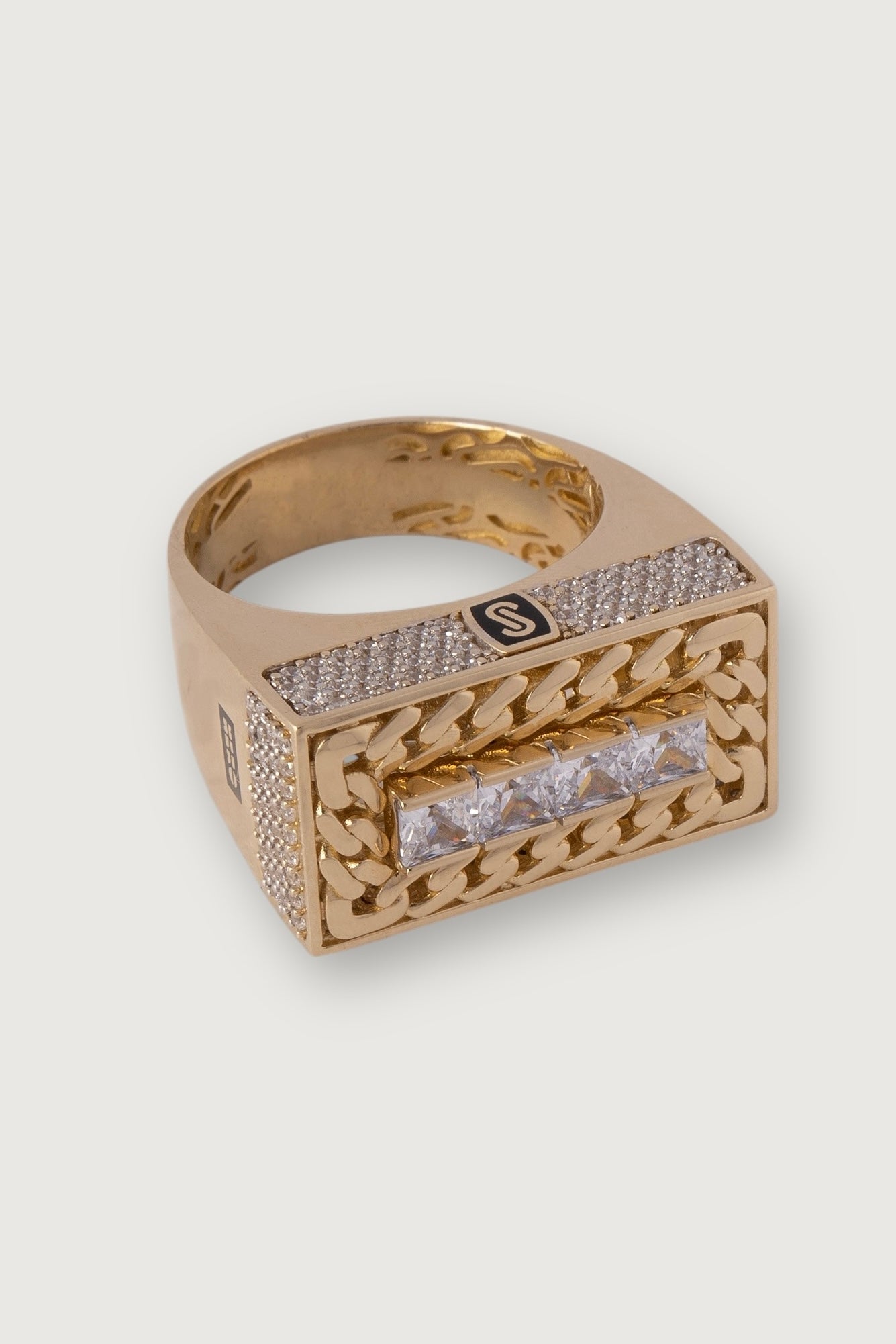 REGAL BRICK RING