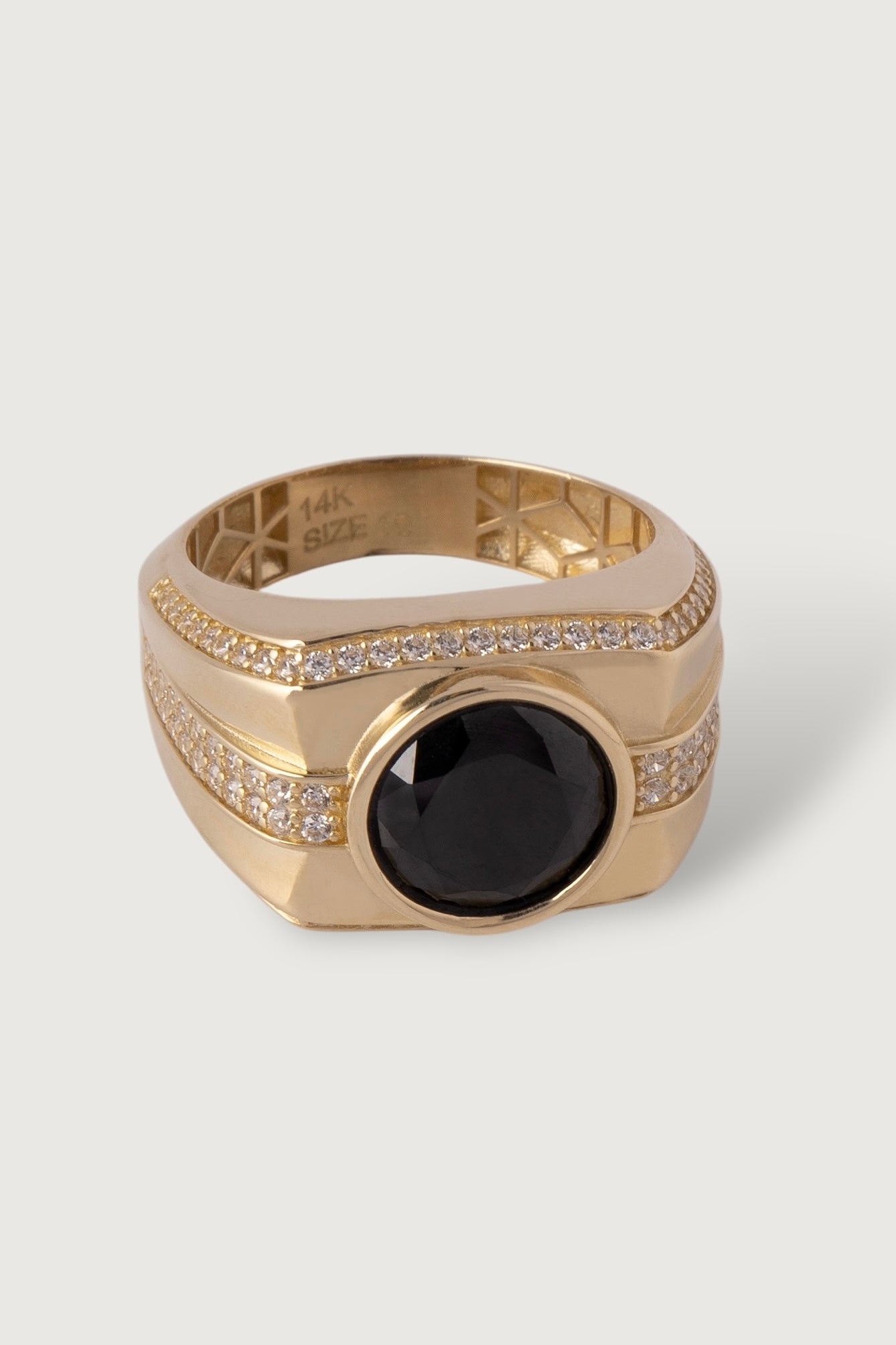SOVEREIGN BLACK RING