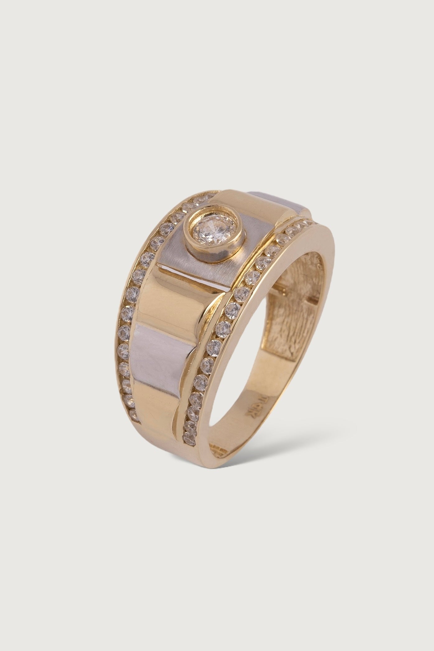 CROWN JEWEL BAND RING