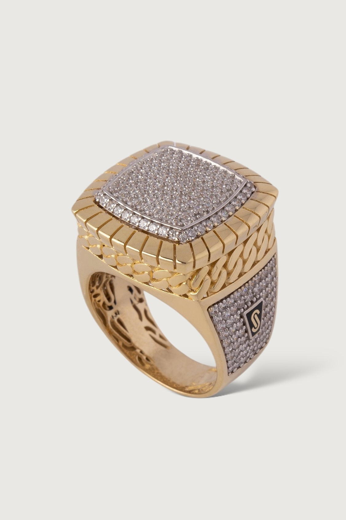 Monaco Quadrata Ring