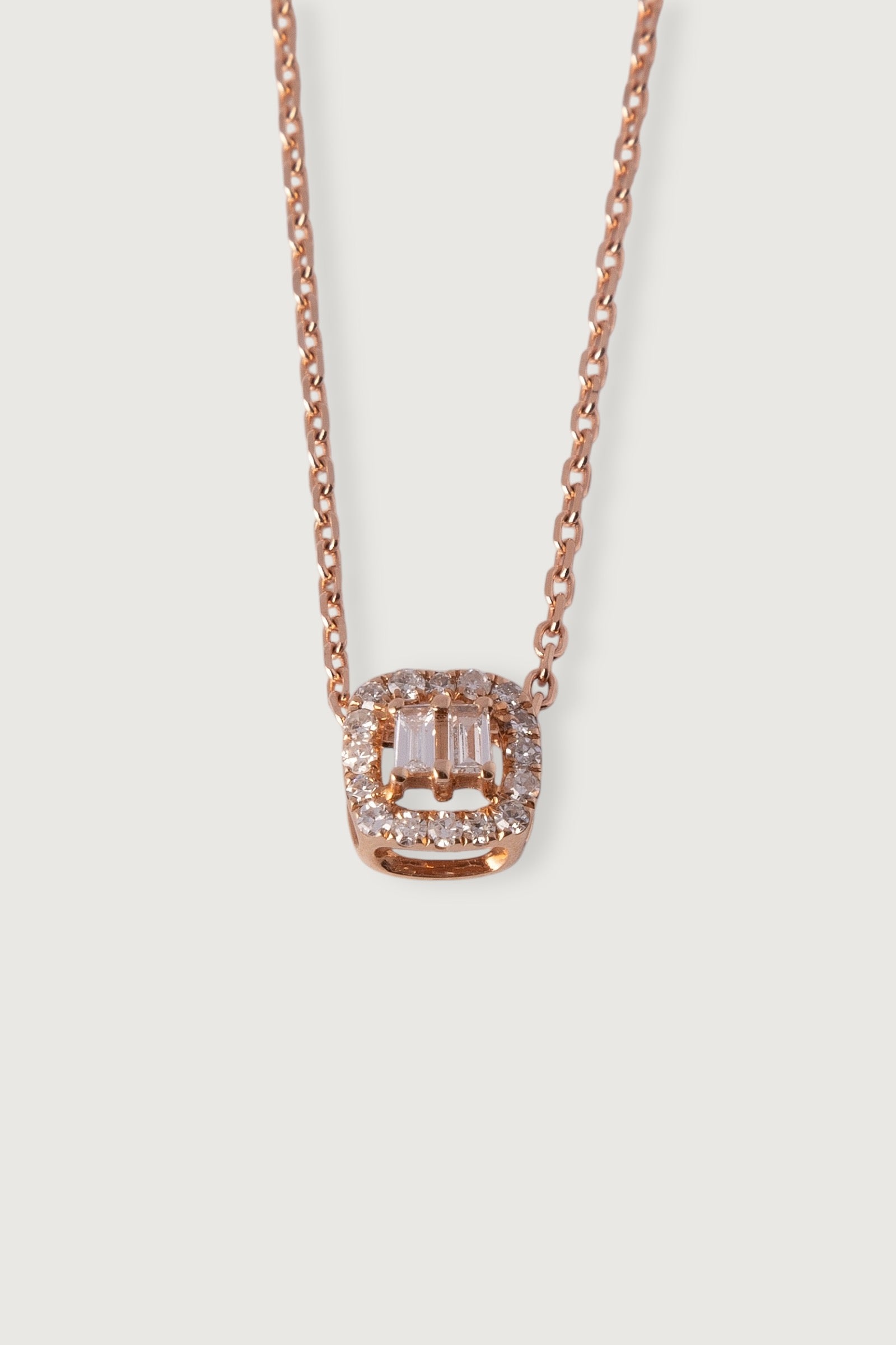 GLAMOUR SQUARE CHAIN