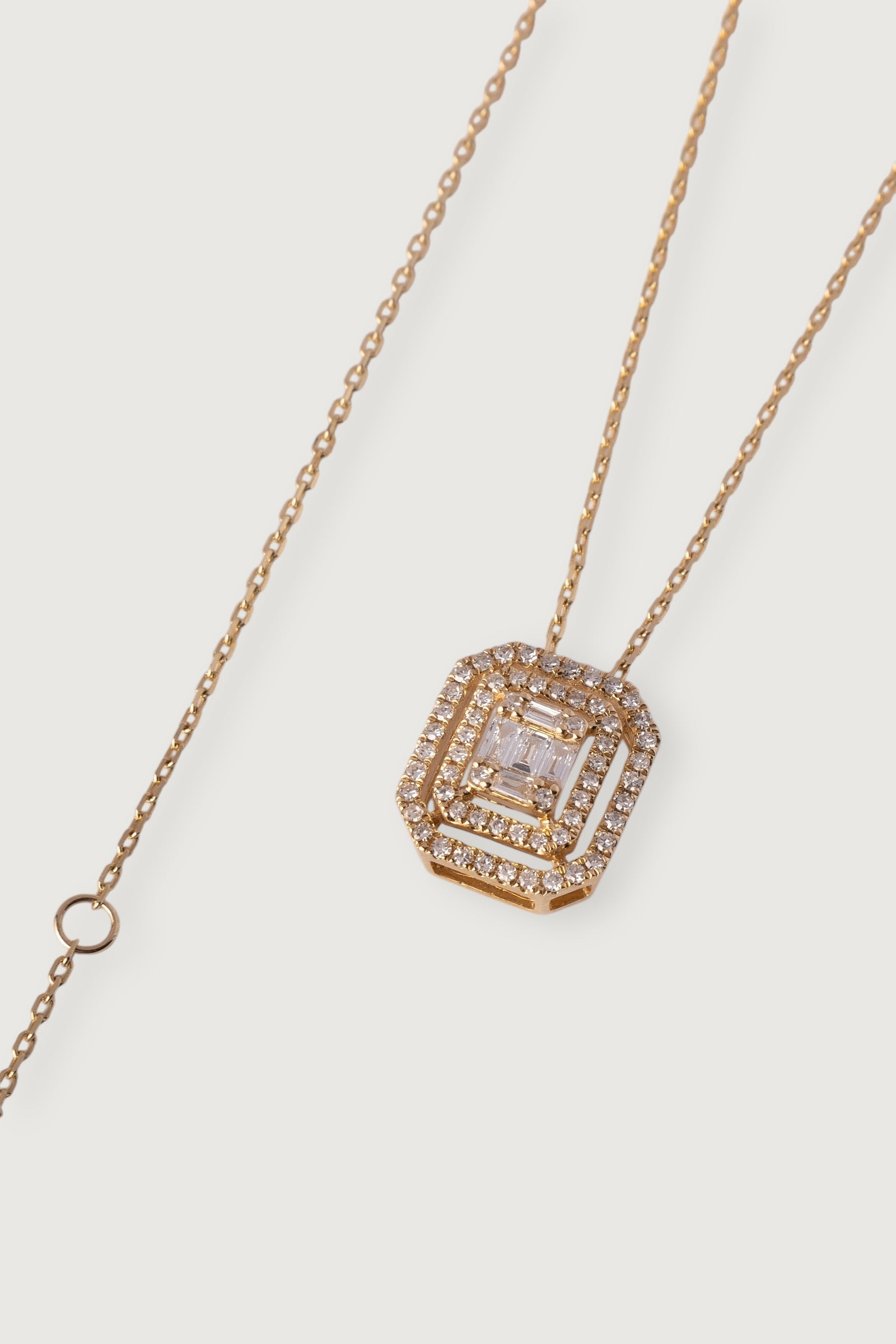 ETERNAL BAGUETTE CHAIN