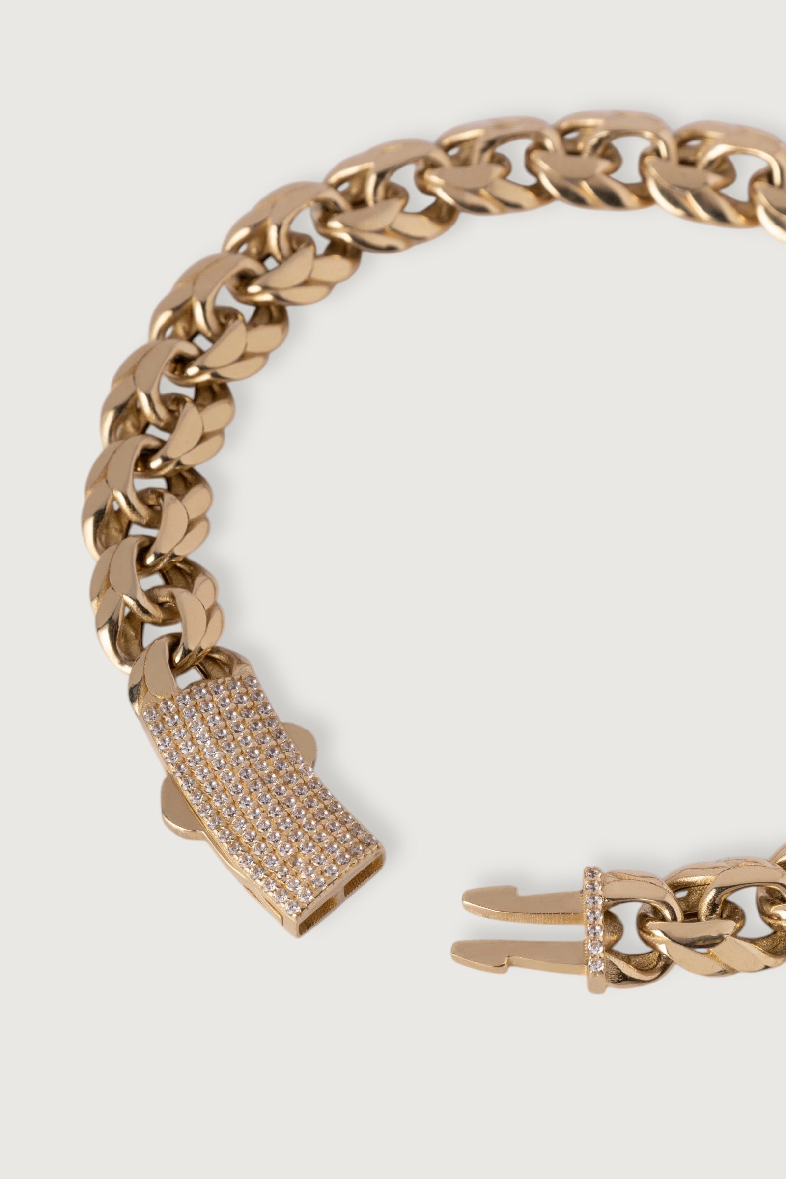 10MM CHINESE LINK CHAIN WITH PAVÉ CLASP - 24"