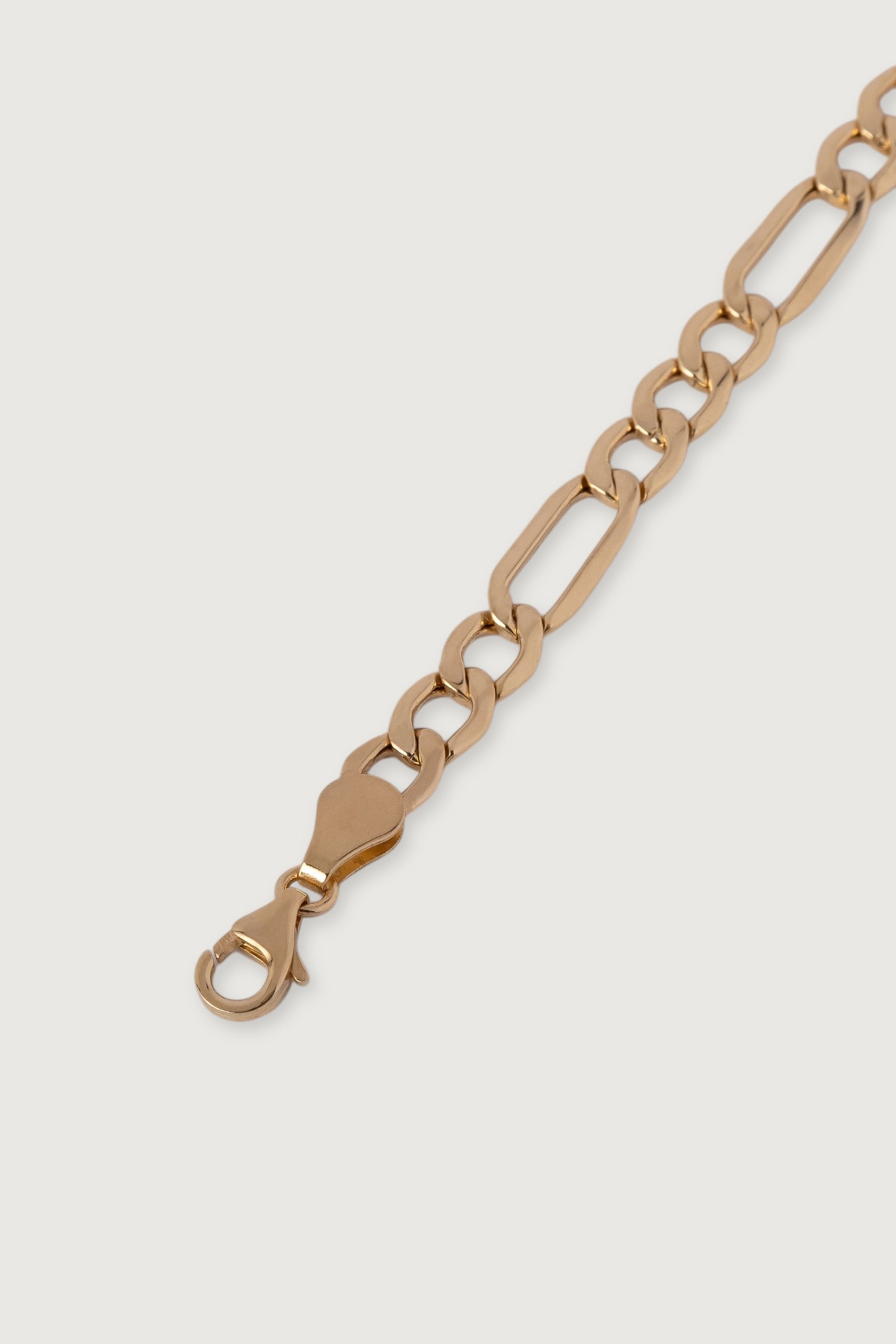 Figaro Custom Plate Bracelet