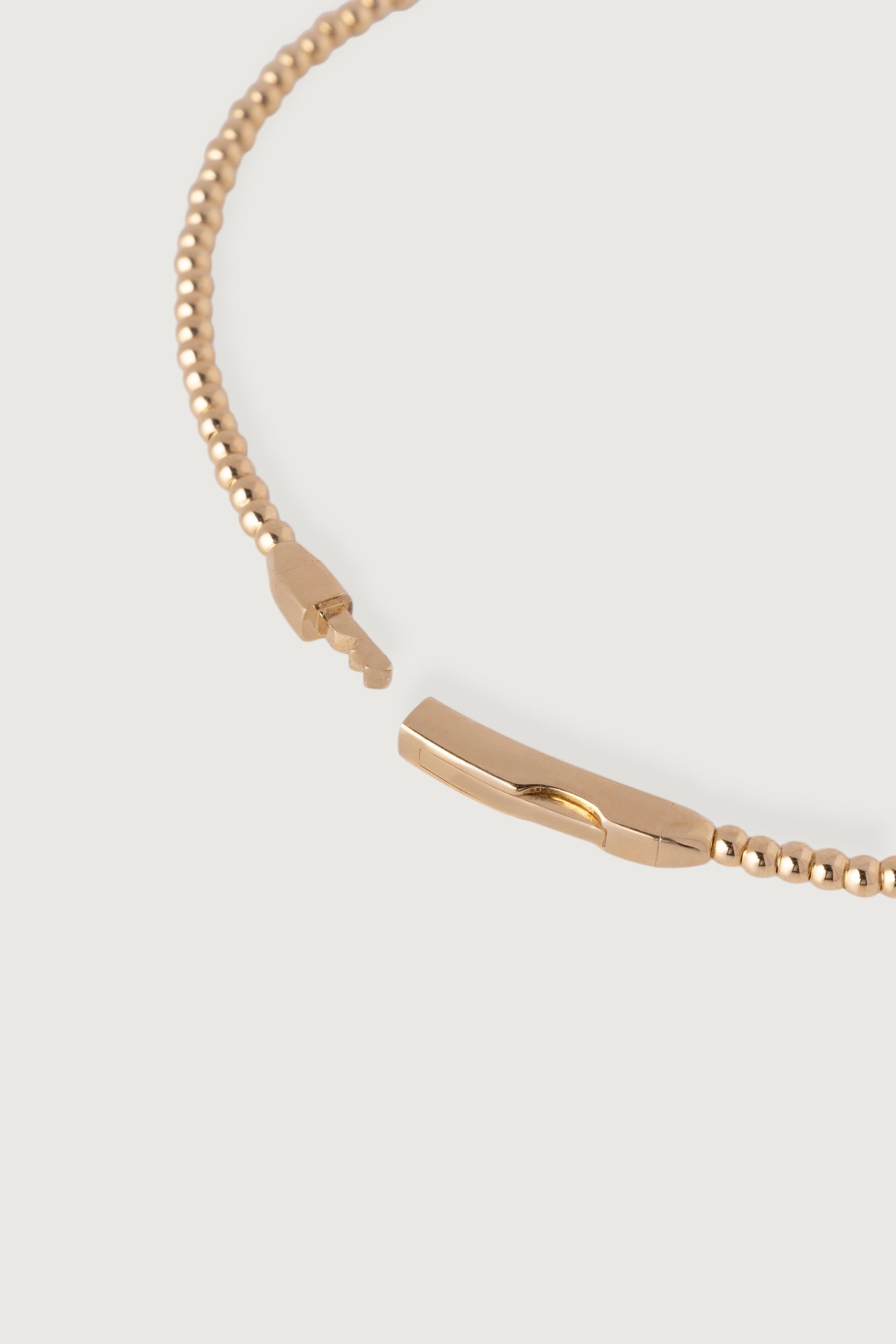 DIAMOND CLOVER BRACELET