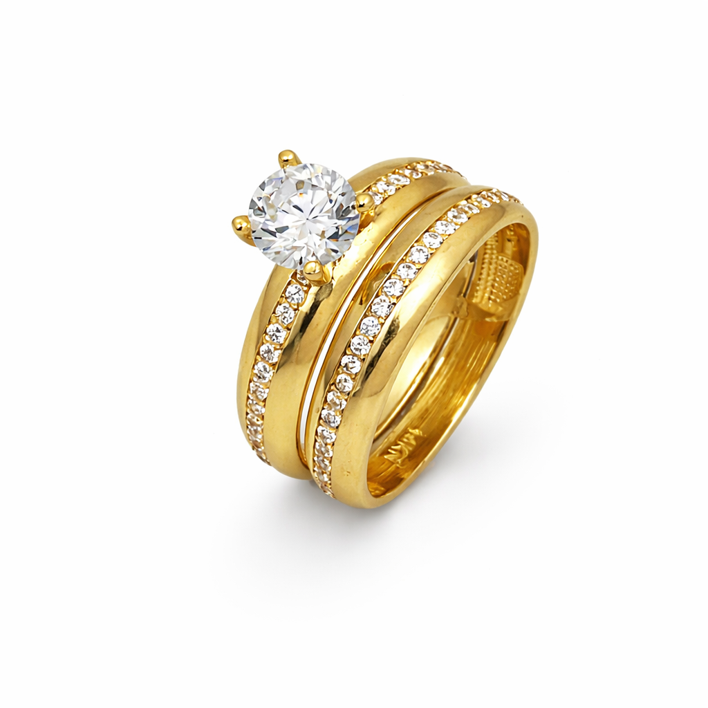 14K Yellow Gold Solitaire & Pavé Bridal Ring Set